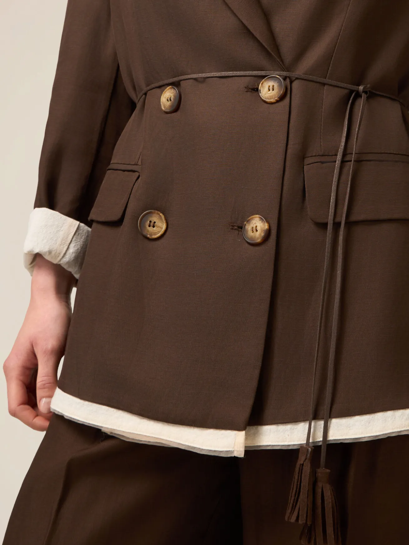Blazer destrutturato con cintura
