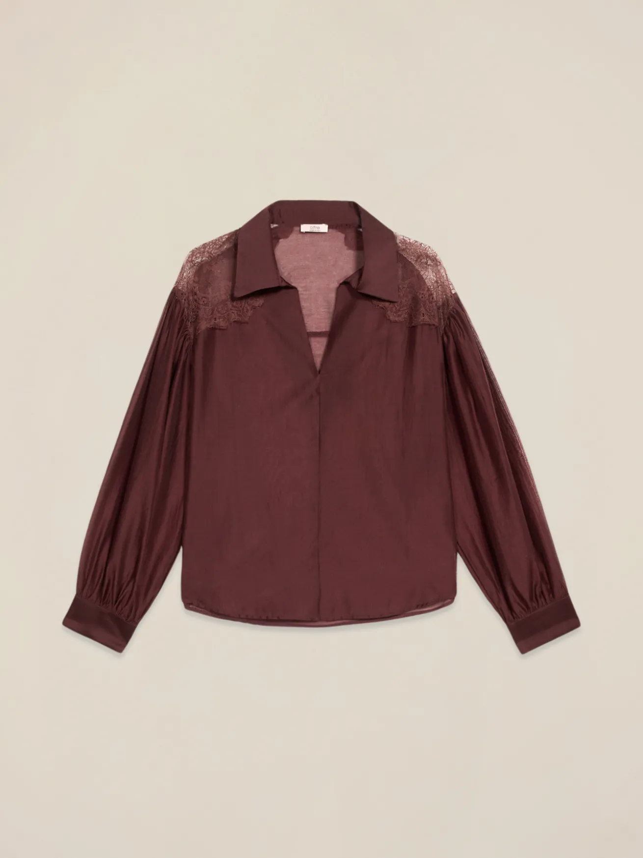 Blusa con inserti in pizzo