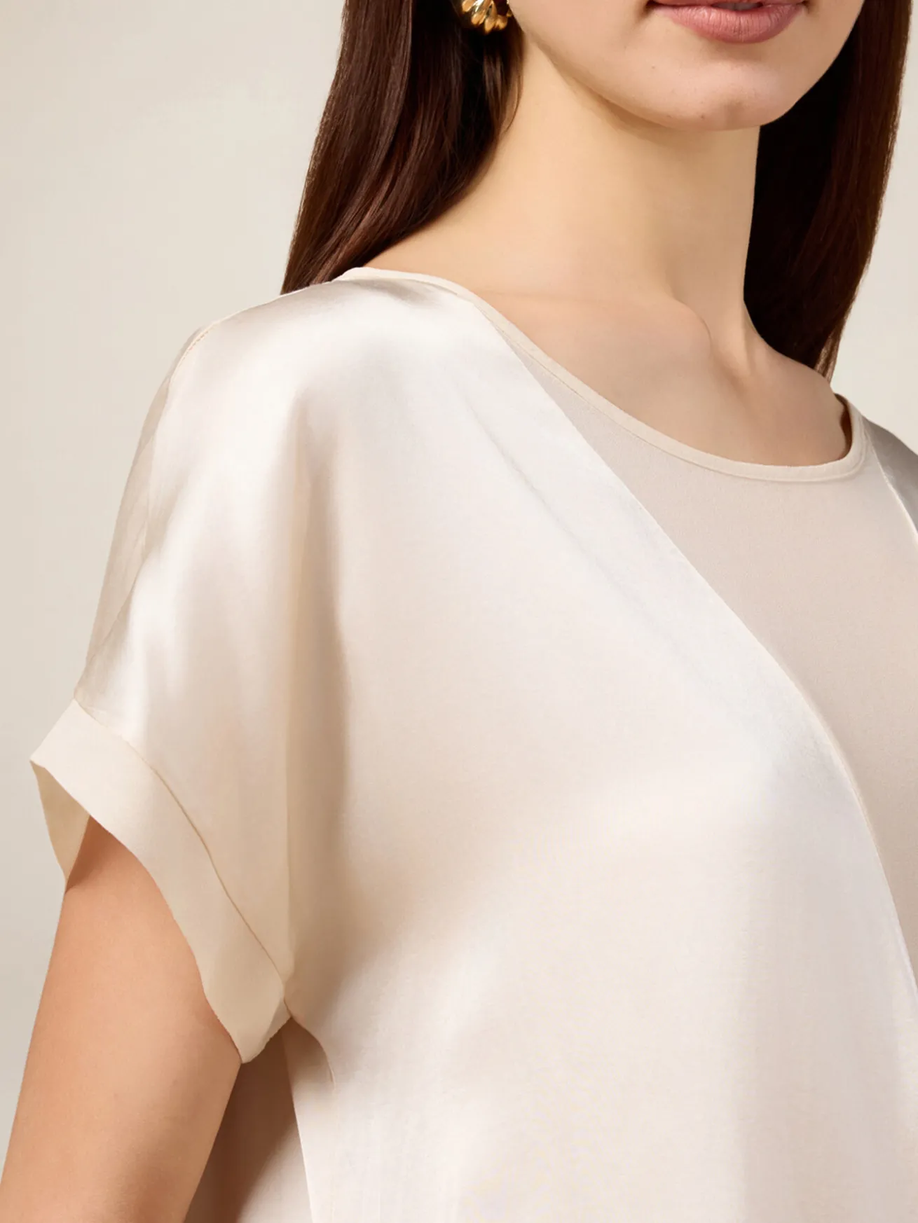 Blusa con inserto see-through