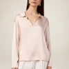 Blusa in raso con scollatura a V