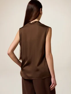 Blusa in raso con scollo a V