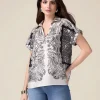 Blusa in raso fantasia