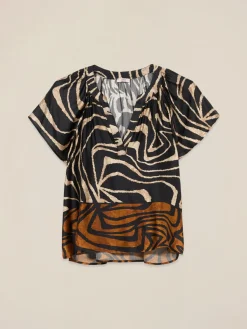Blusa in raso fantasia