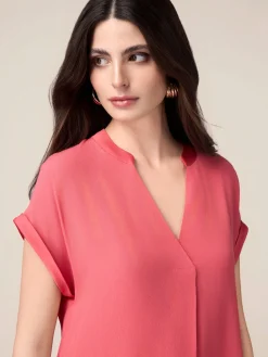 Blusa in viscosa con profili in raso