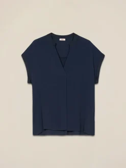 Blusa in viscosa con profili in raso