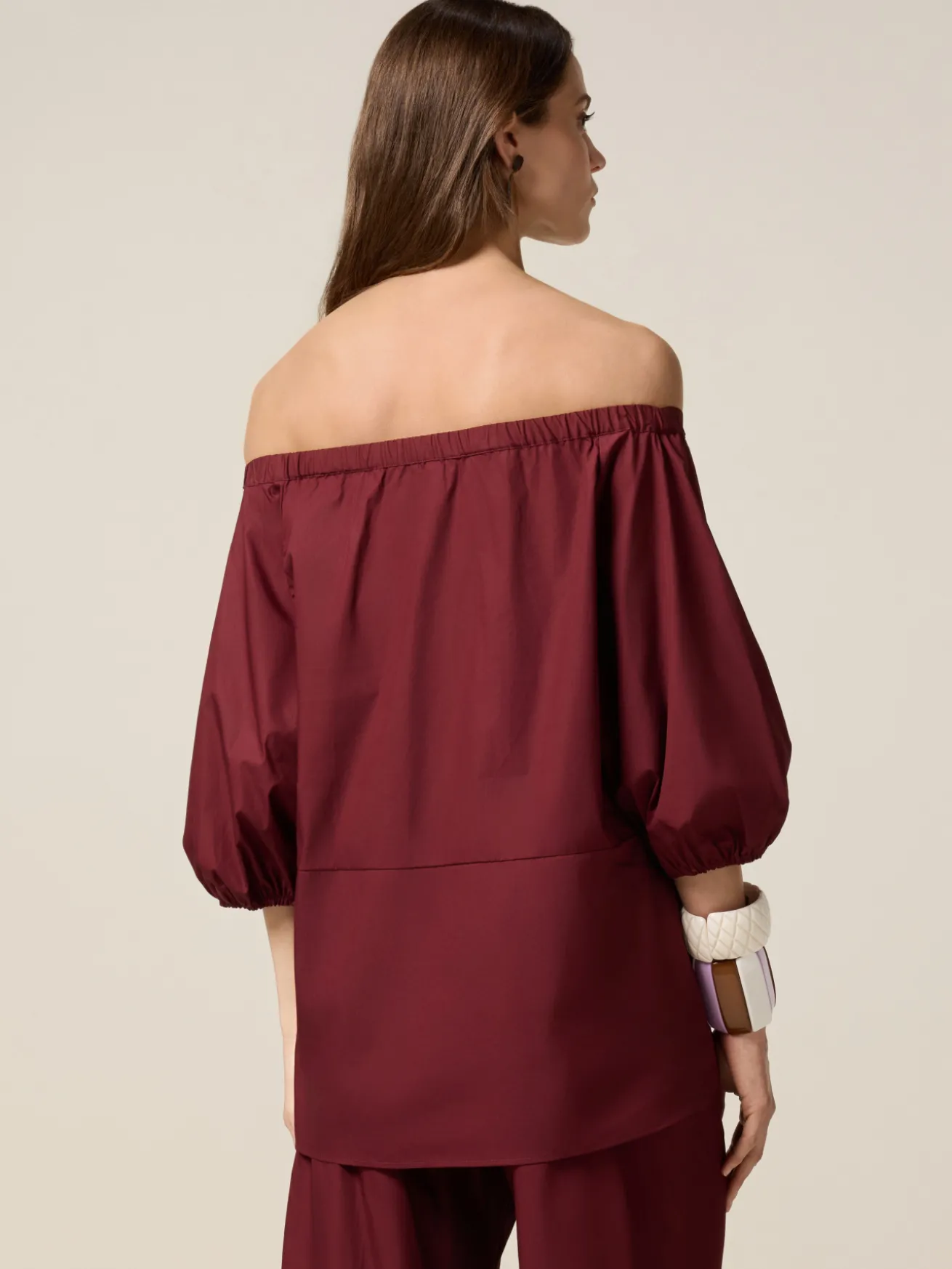 Blusa off shoulders in cotone