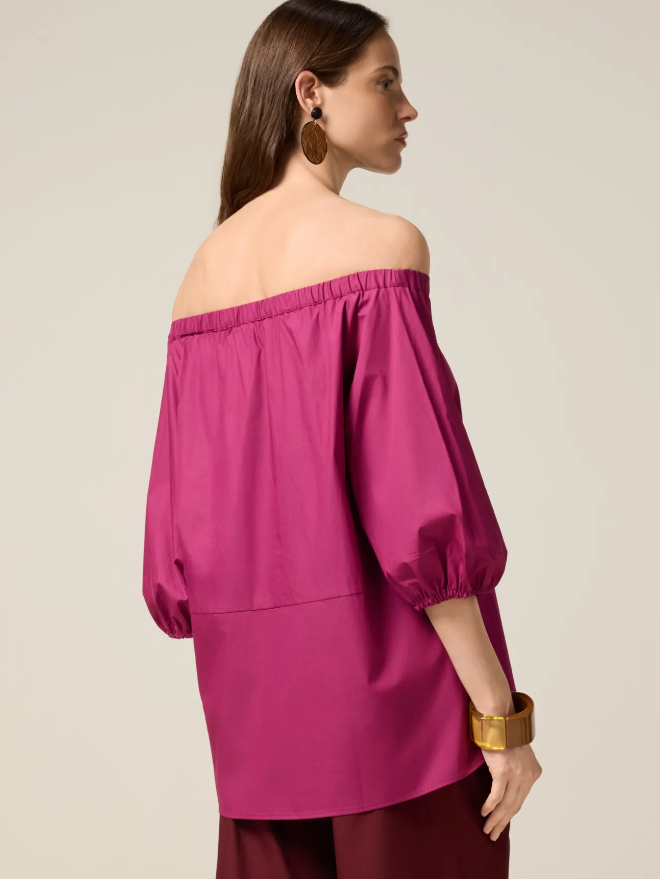 Blusa off shoulders in cotone