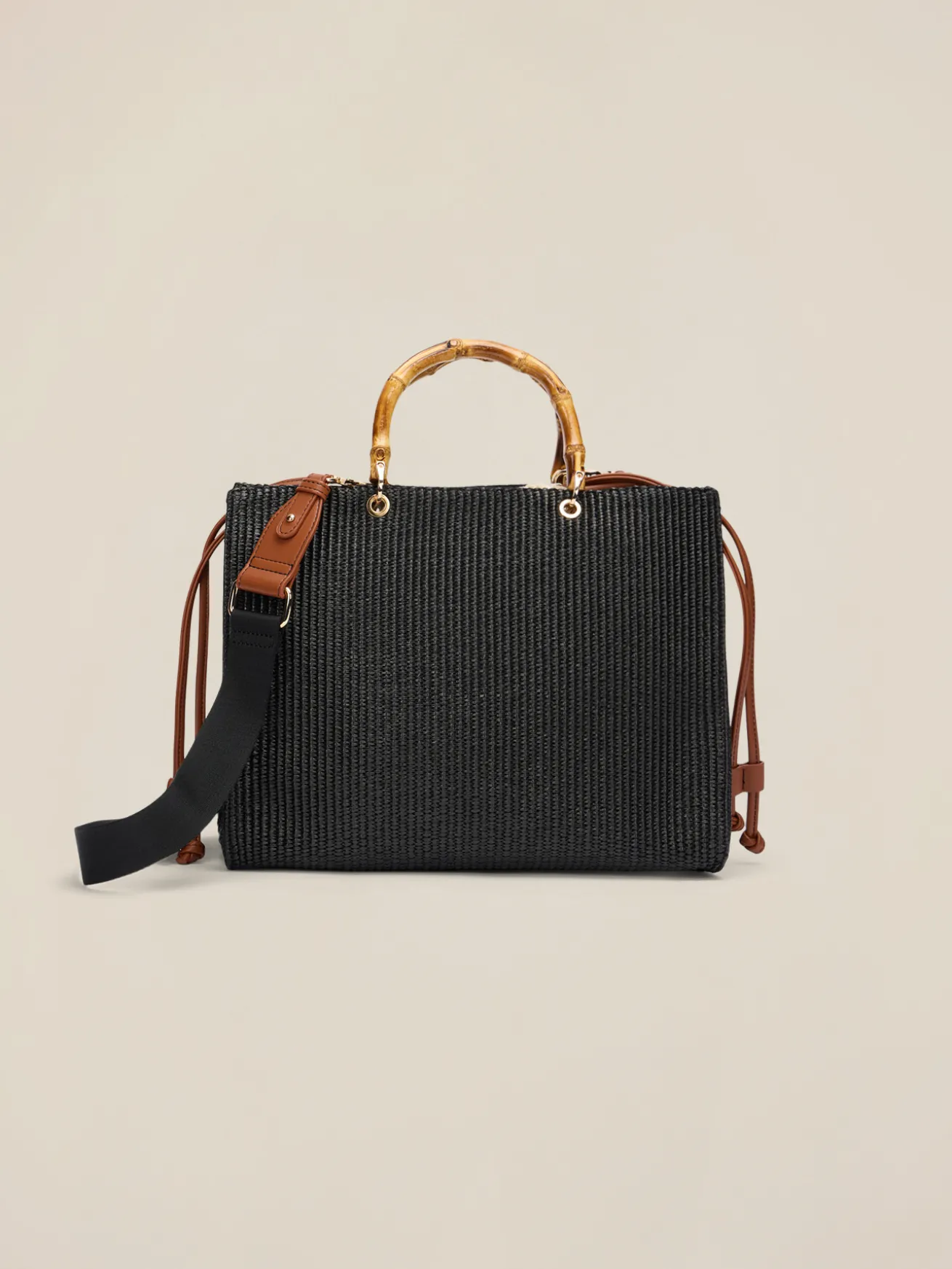 Borsa secchiello in tessuto intrecciato