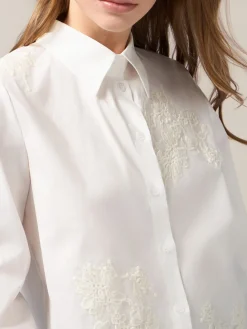 Camicia boxy con ricami