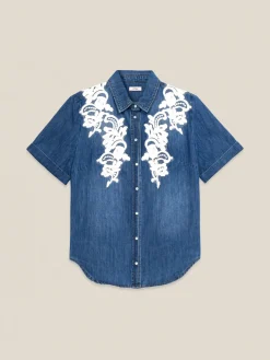 Camicia denim con ricamo floreale