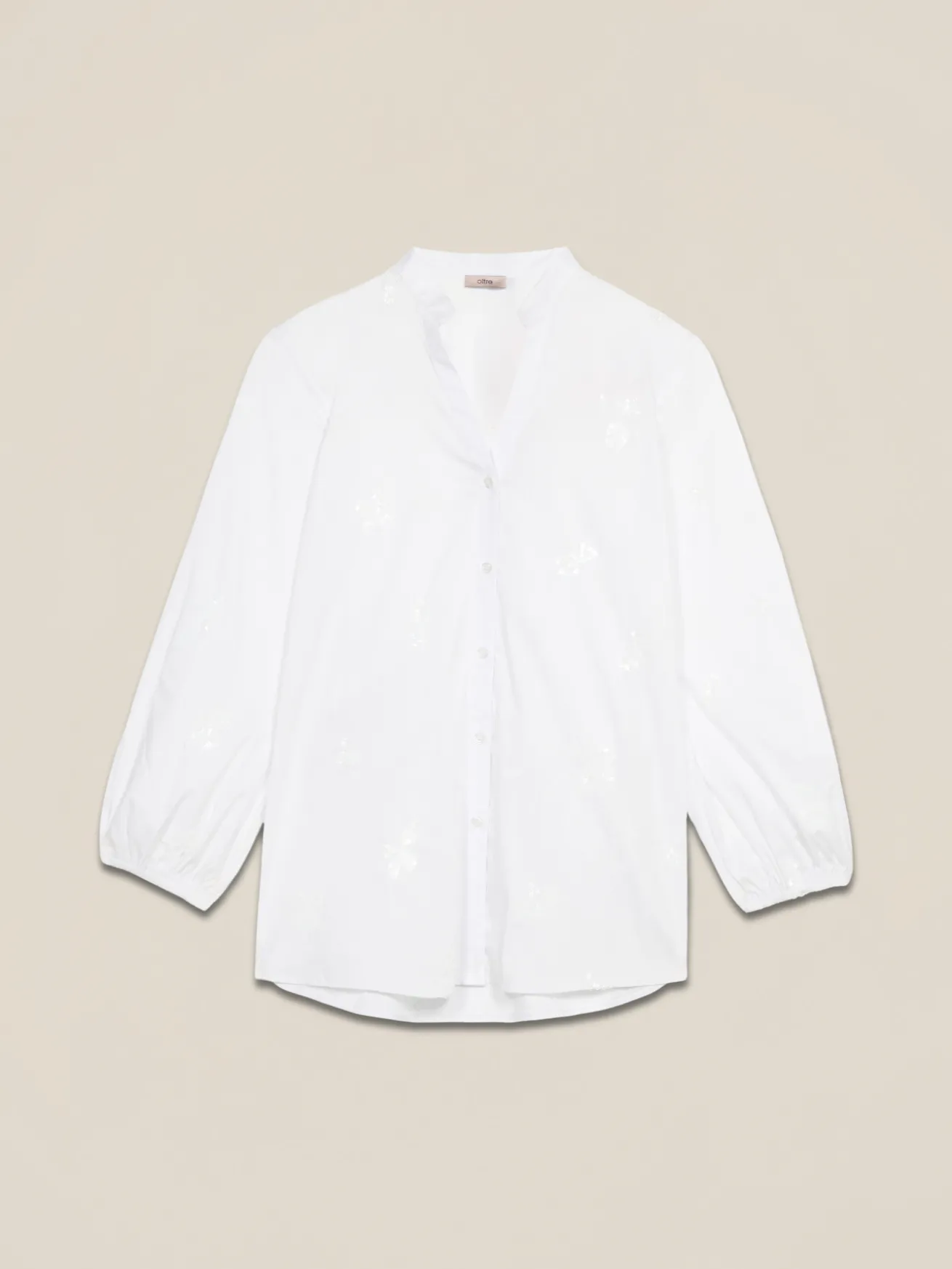 Camicia in popeline con ricami floreali