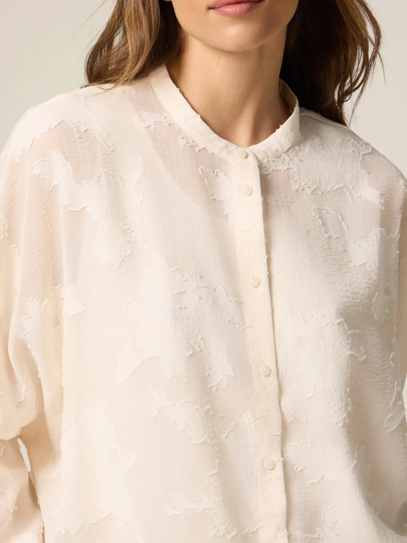 Camicia jacquard con collo alla coreana