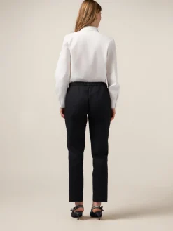 Chinos in raso di cotone