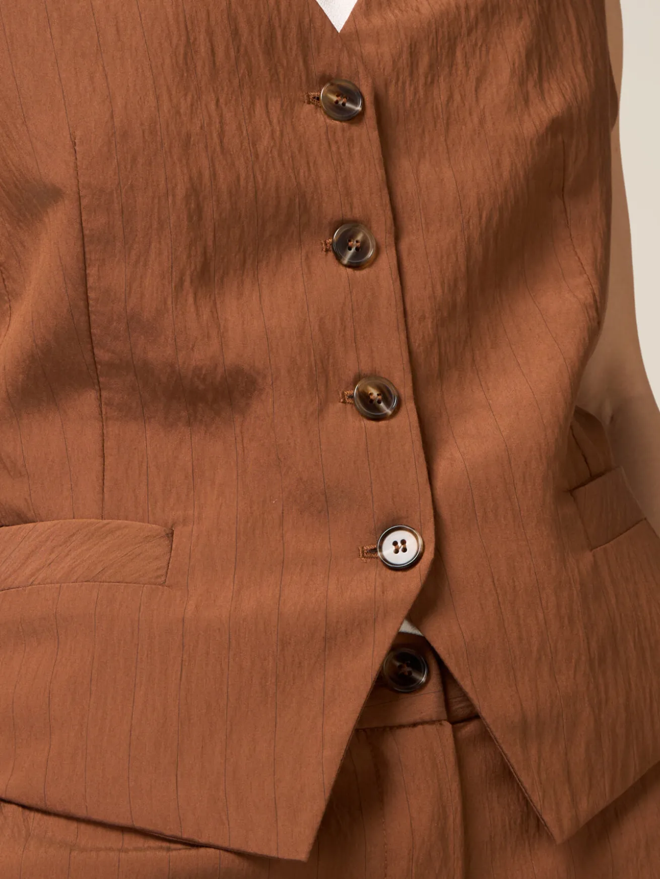 Gilet in tessuto fluido