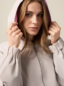 Giubbotto in nylon con cappuccio