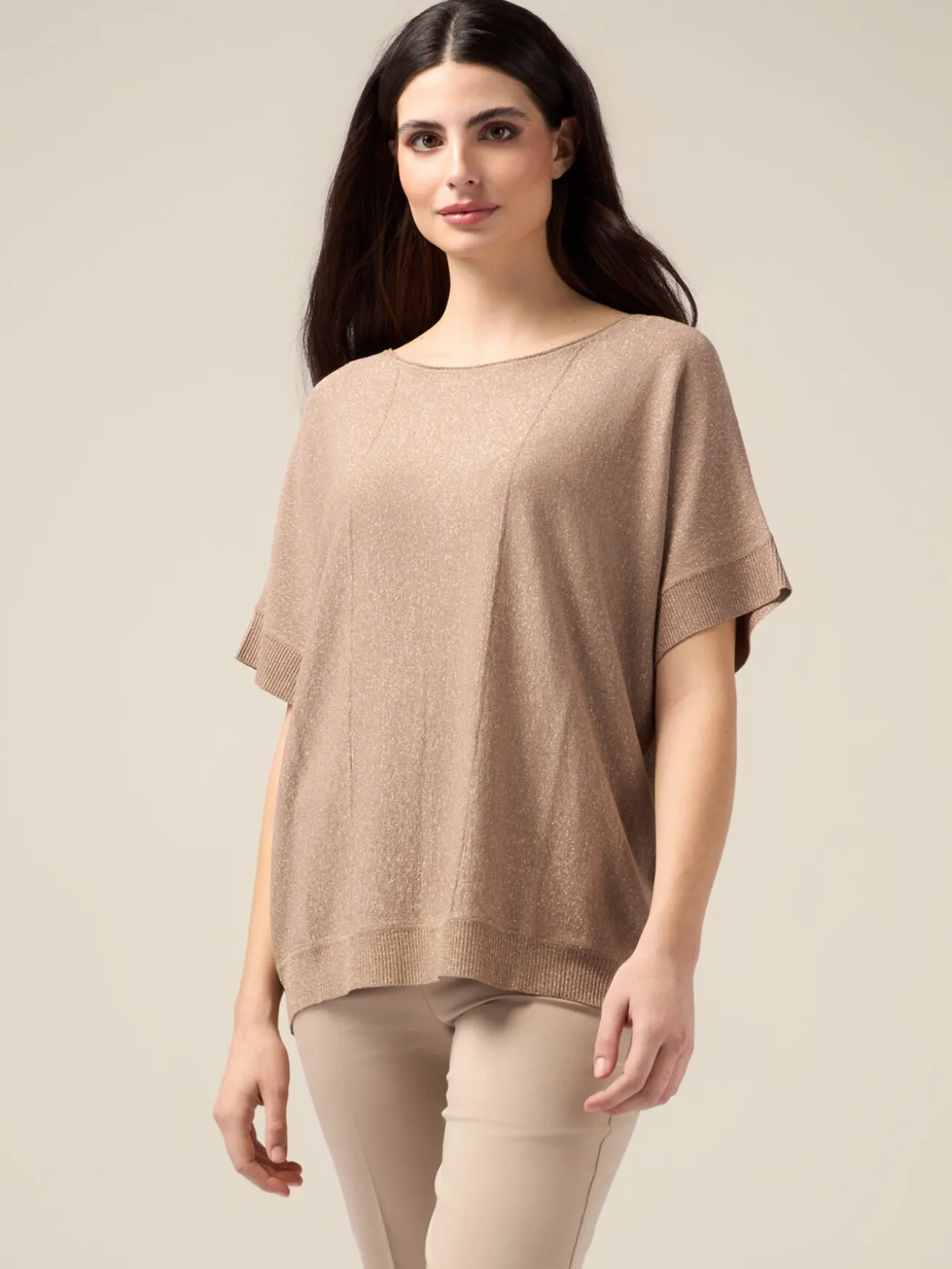 Maglia lurex con maniche corte