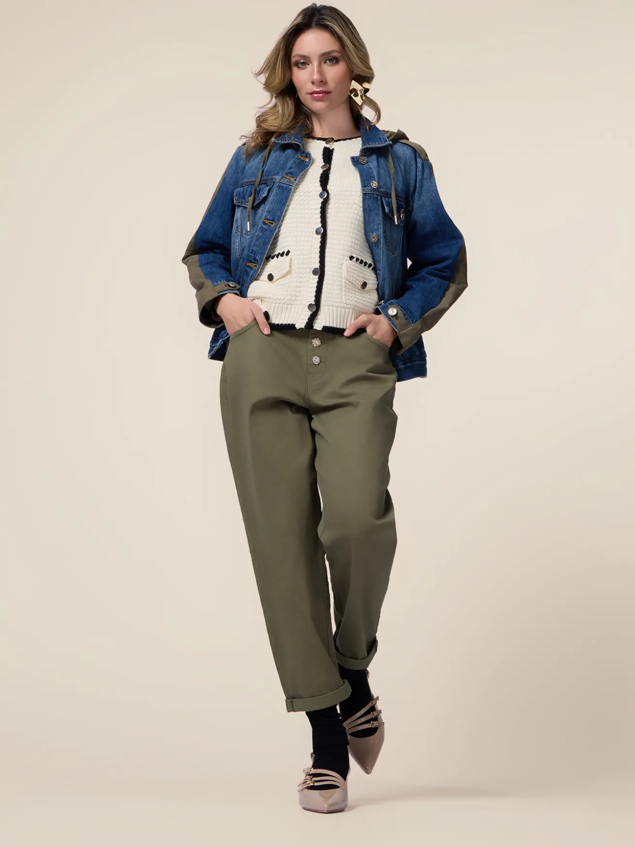 Pantaloni boyslim in cotone/lyocell