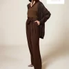 Pantaloni fluidi con cintura