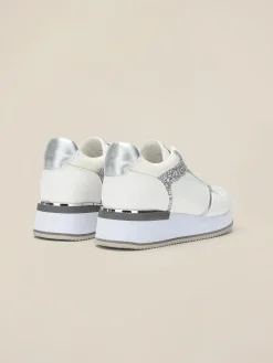 Sneakers con parti glitter