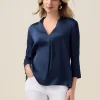 T-shirt bimaterica con scollo a V