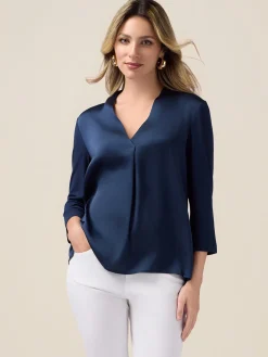 T-shirt bimaterica con scollo a V