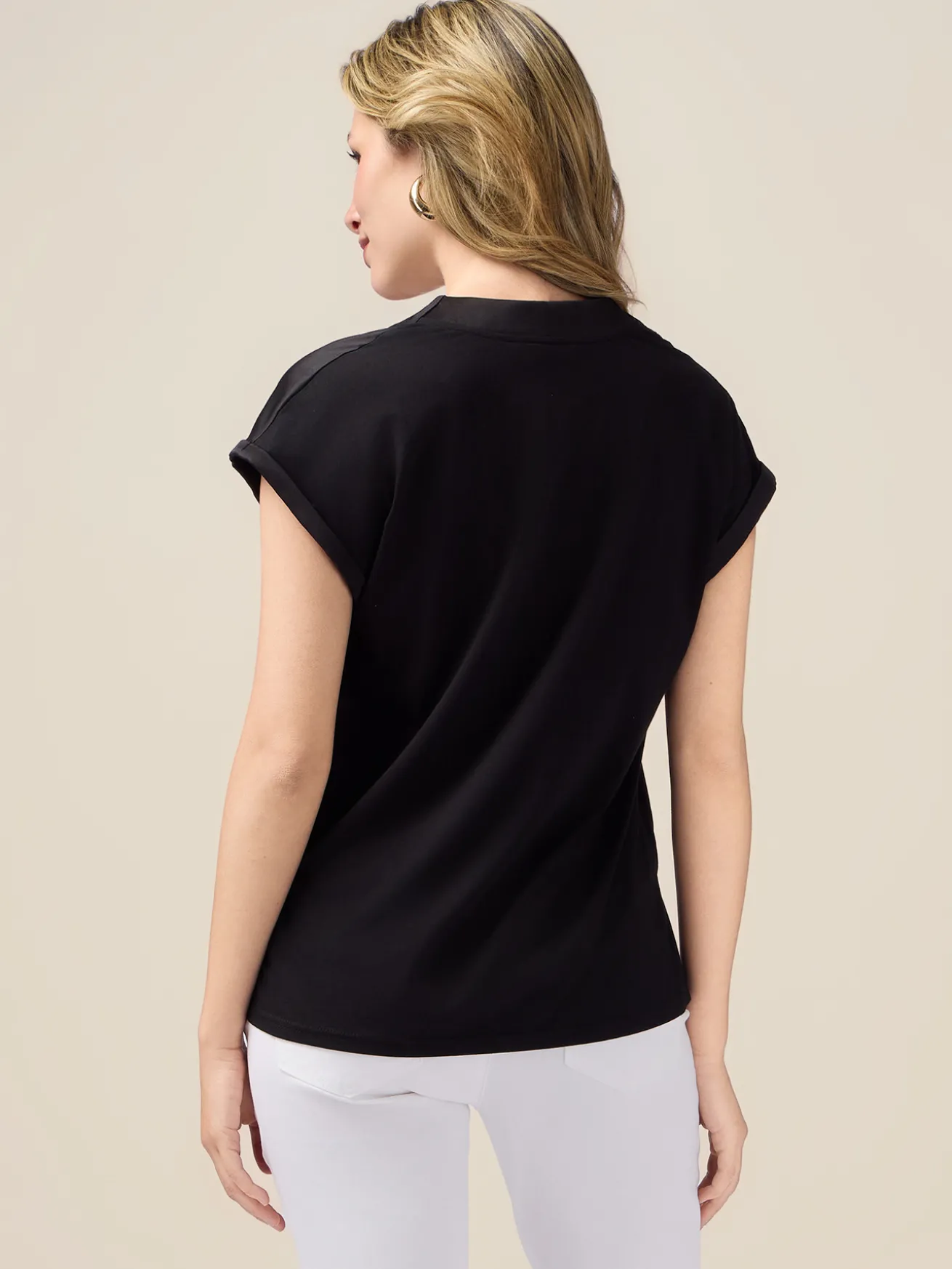T-shirt bimaterica scollo a V