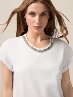 T-shirt con applicazione gioiello