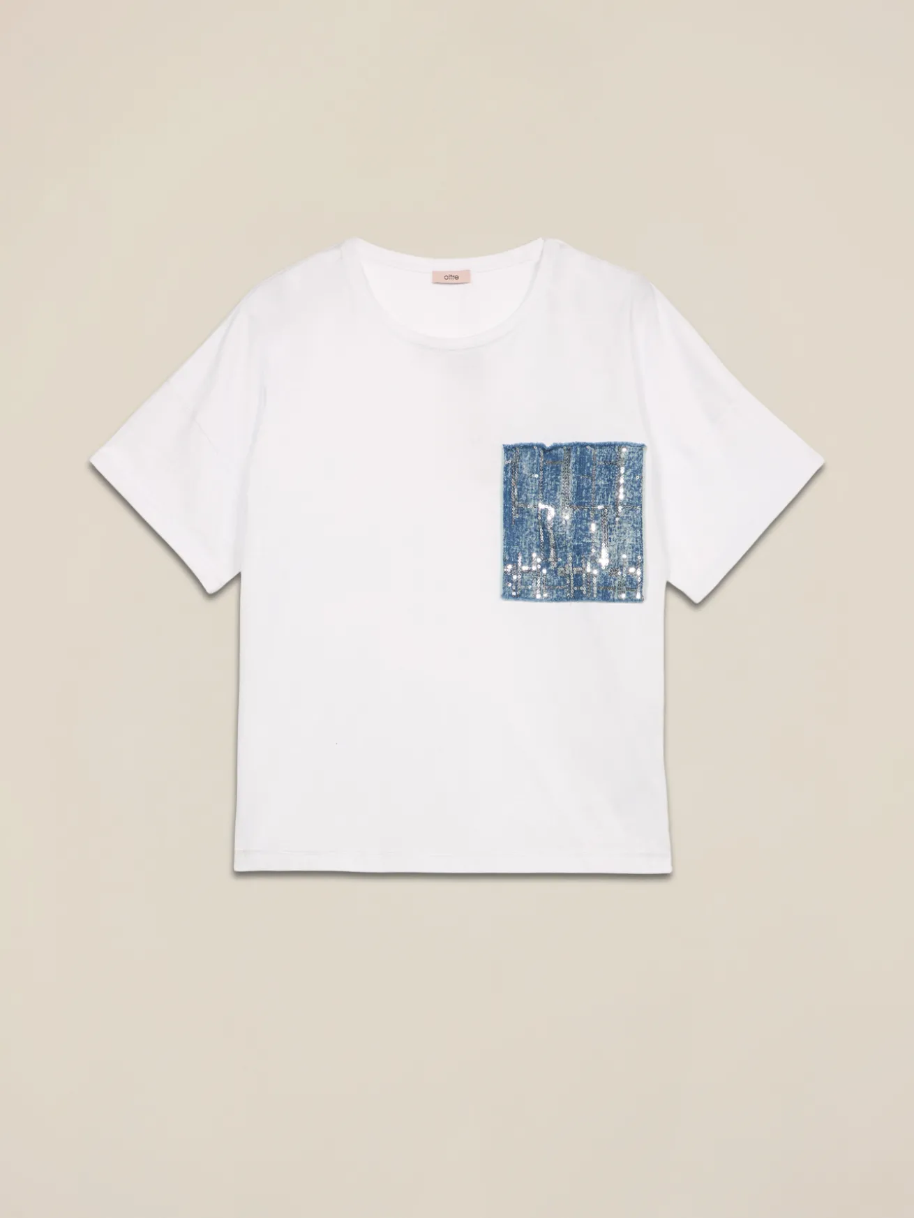 T-shirt con tasca in denim e paillettes