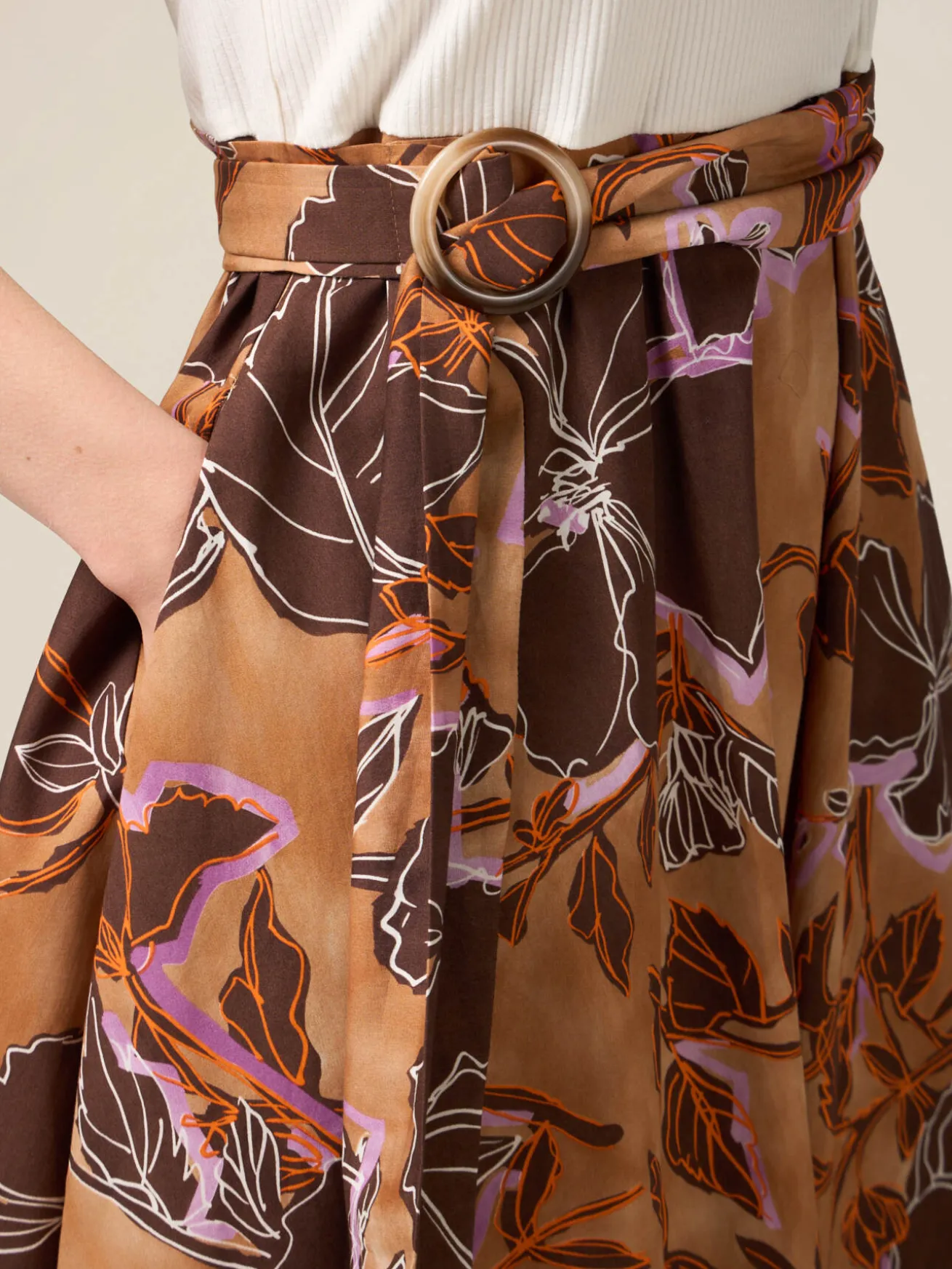 Vestito flare combinato con fusciacca